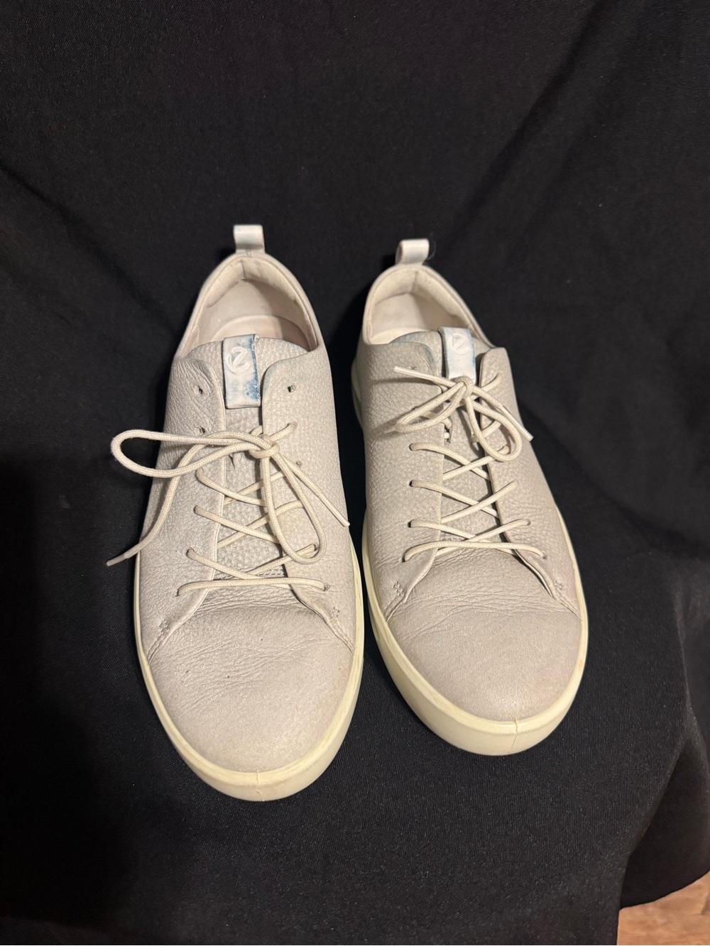 Ecco Sneakers
